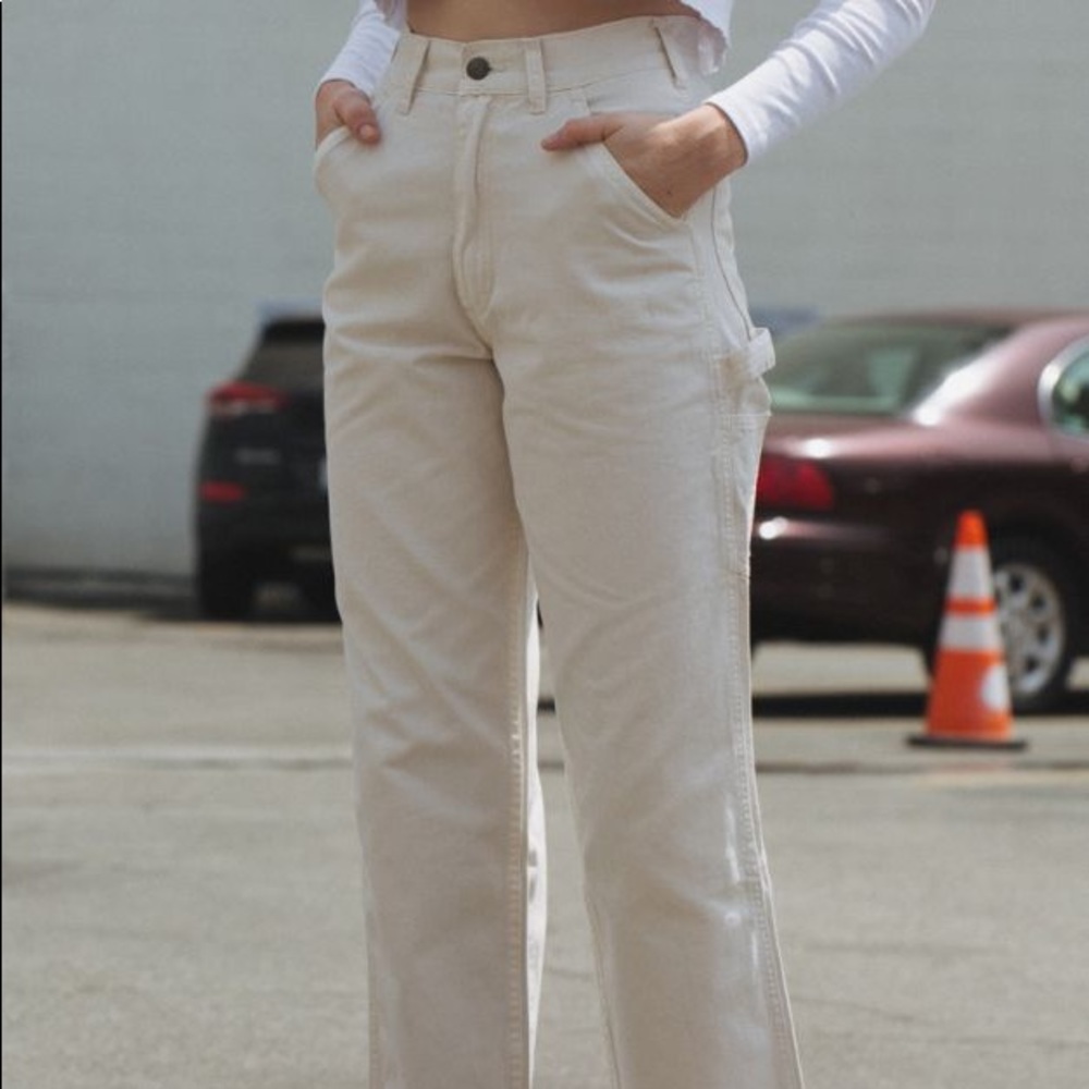 brandy melville tammy cargo pants !